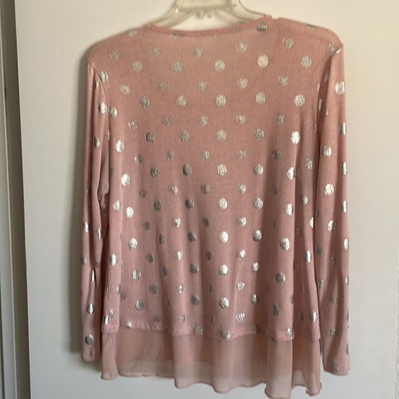 Pink polka dot sweater top. - Picture 3 of 3